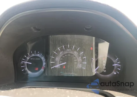 2011 Mercury Milan Premier z USA, uszkodzony, nr VIN 3MEHM0JGXBR601176